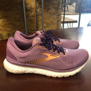 Brooks Glycerin athletic shoes sz10